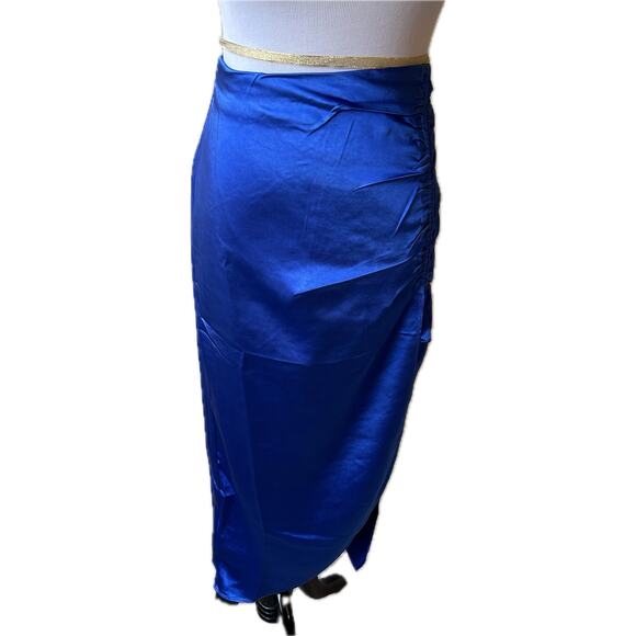 NWT ENDLESS ROSE Blue Satin Finish Front Slit Midi Skirt.  Size M - Picture 3 of 9